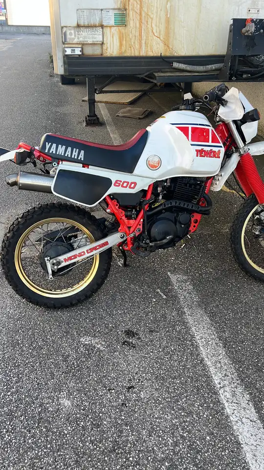 Yamaha XT 600