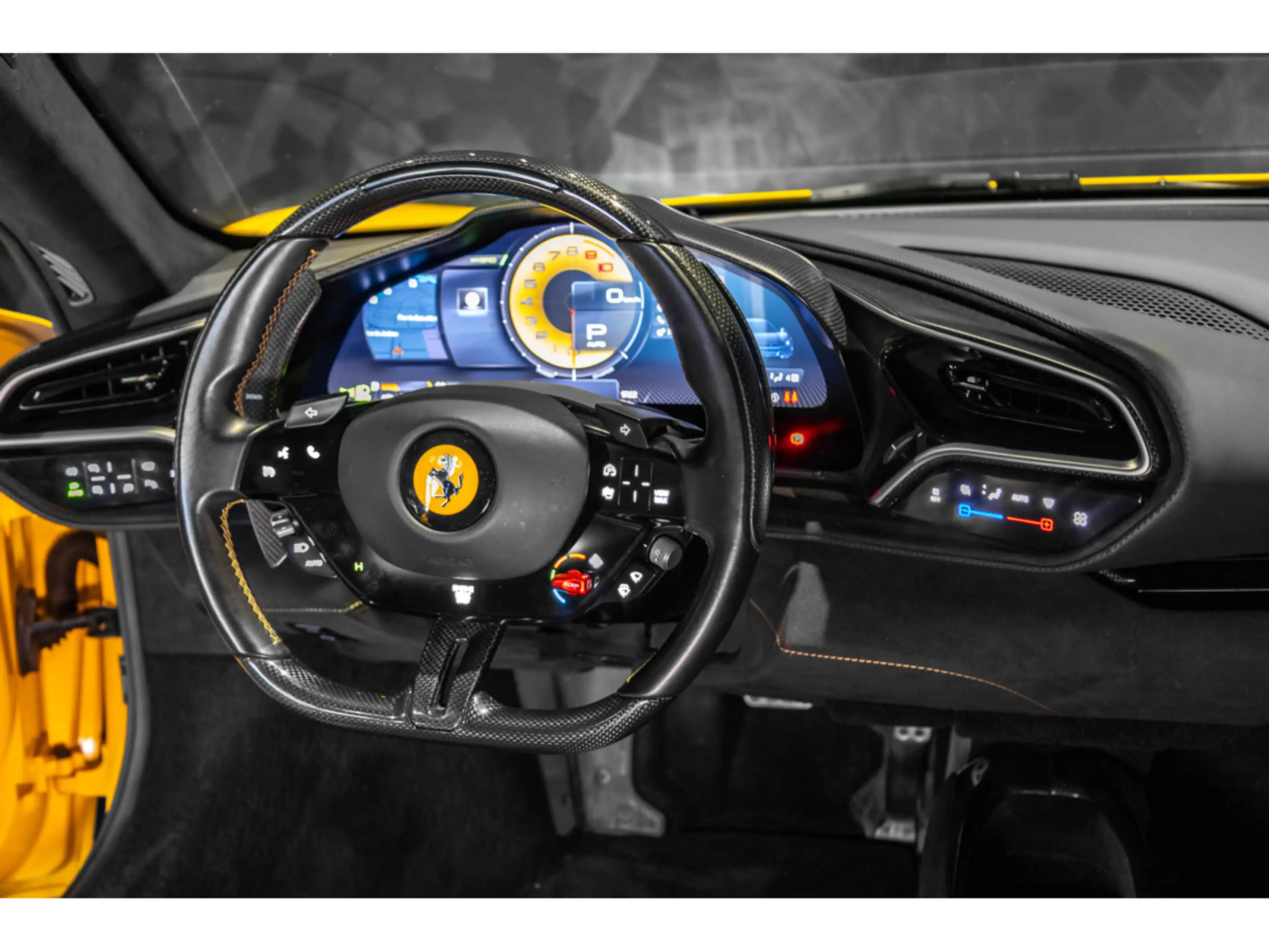 Ferrari 296 GTB GIALLO TRIPLO STRATO EXTRARANGE — photo 13