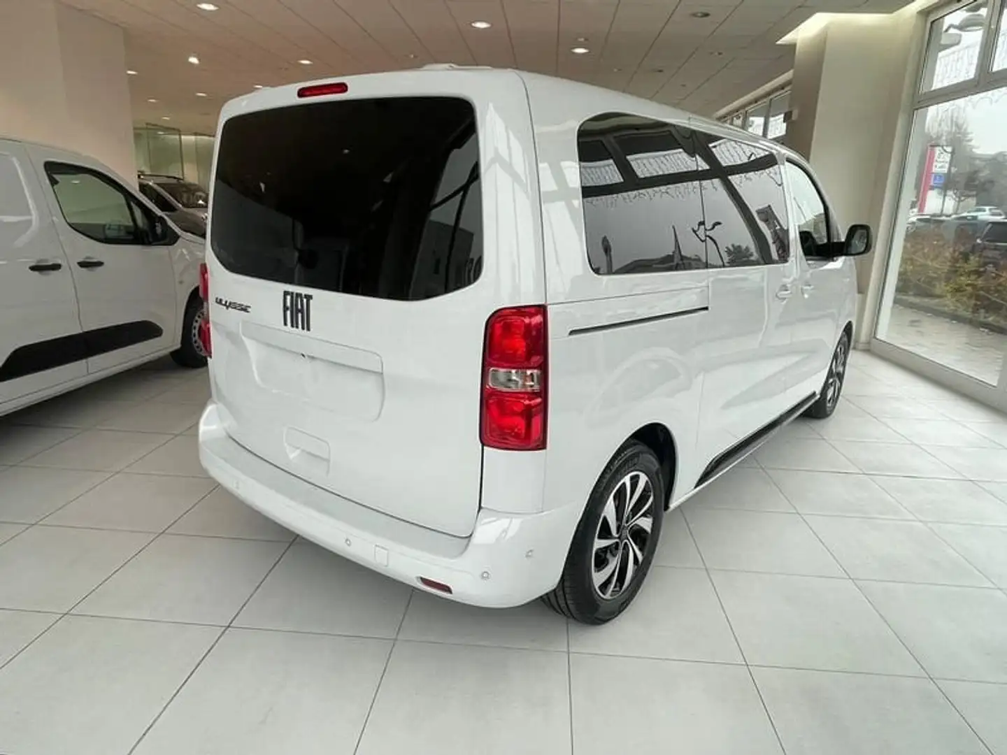 Fiat Ulysse 2.0 BlueHDi 180 CV AT8 L2 - IVA inclusa Alb - 2