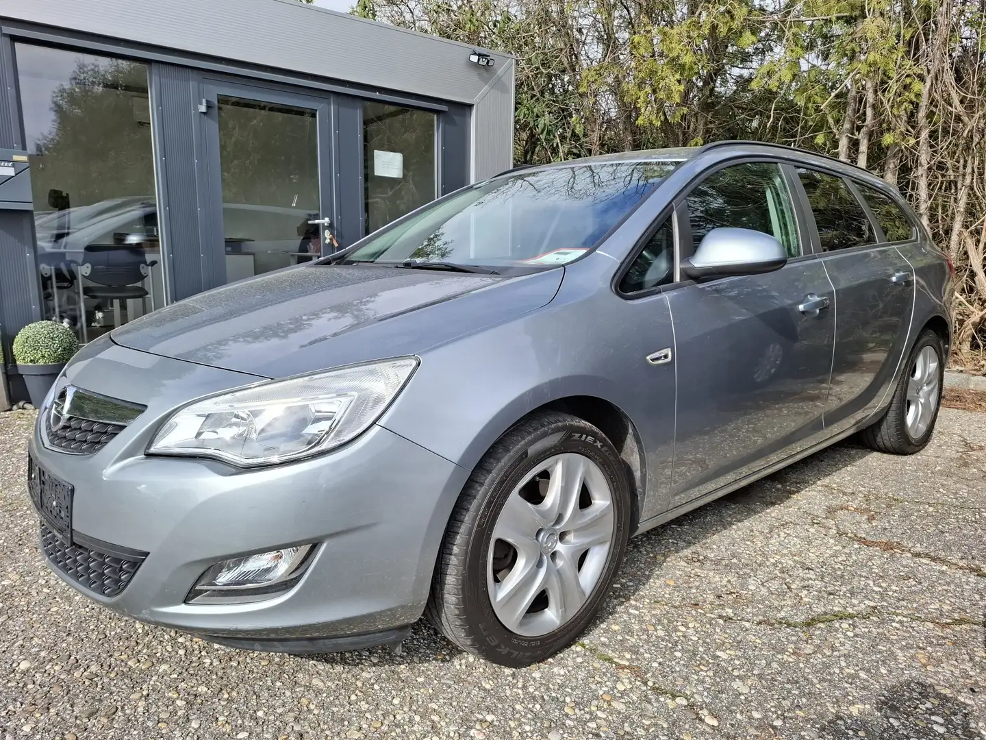 Opel Astra Sports Tourer Design Edition+SHZ+LHZ+Tempomat Grau - 1