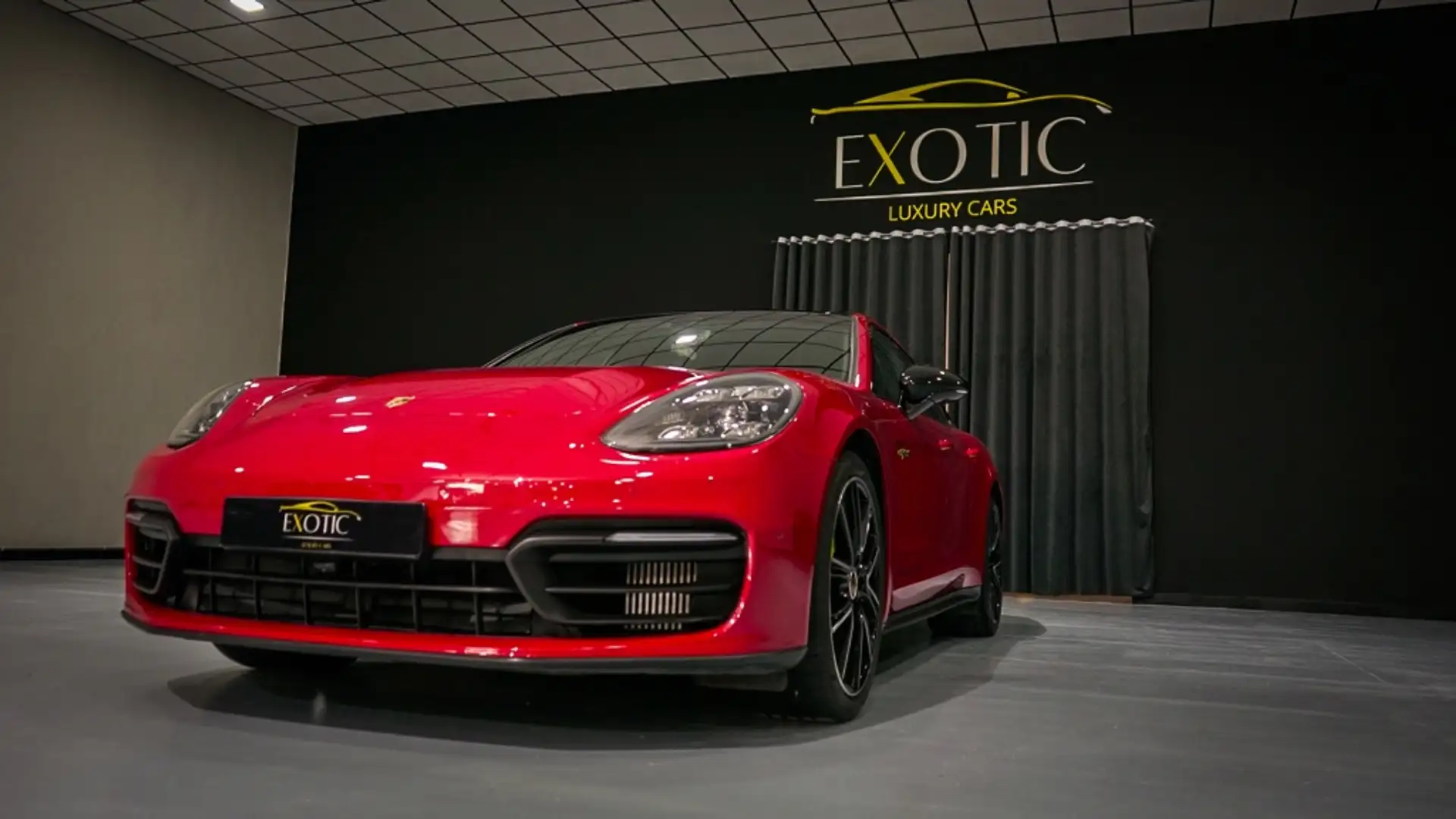 Porsche Panamera 4S E-Hybrid Sport Turismo Rosso - 2