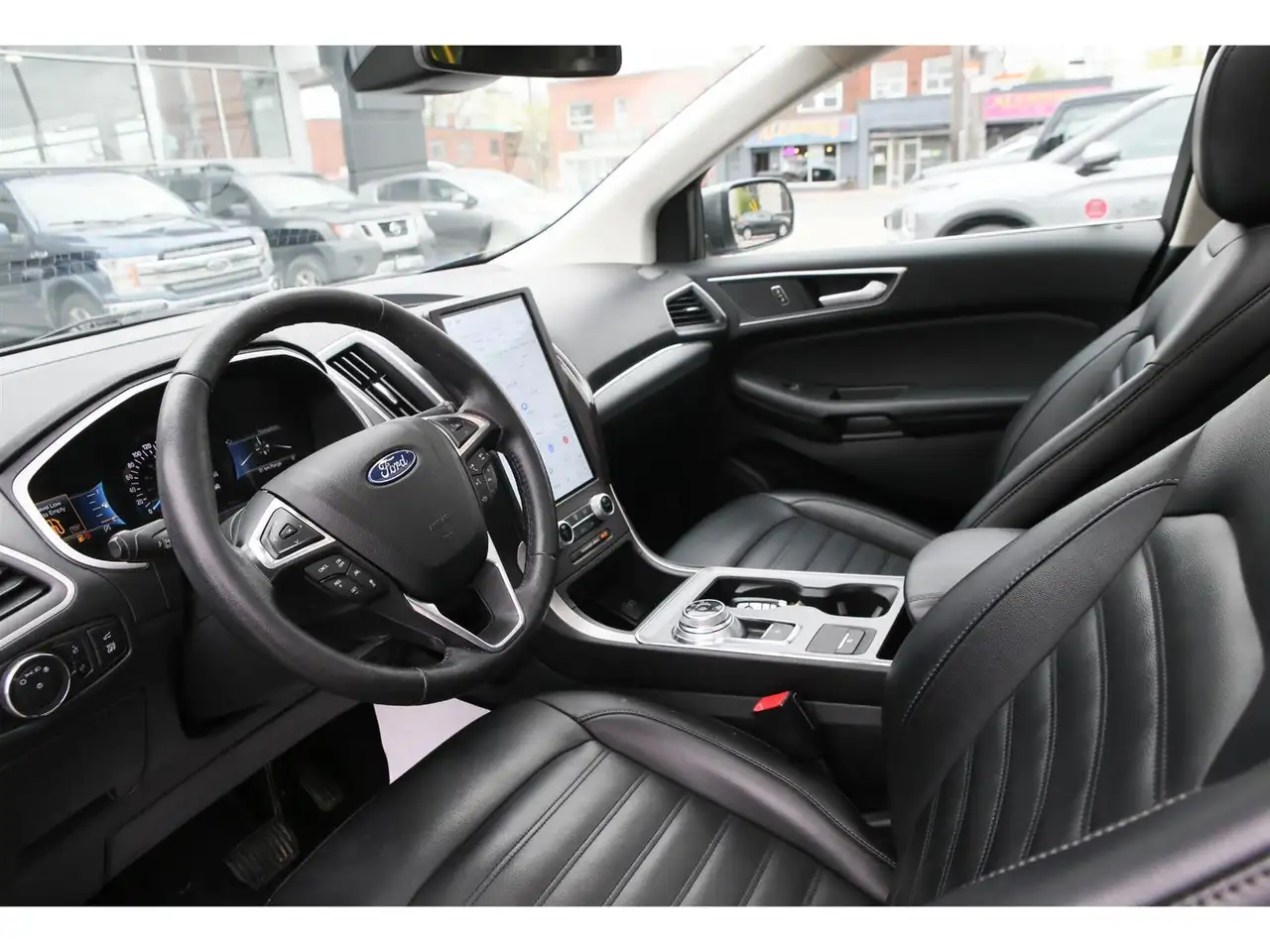 Ford Edge photo Ford Edge