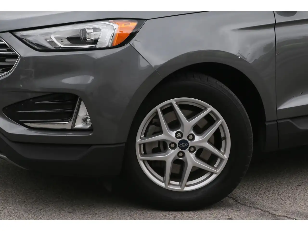 Ford Edge photo Ford Edge