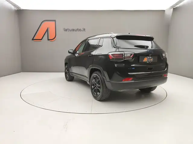 Jeep Compass view 5