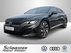 Volkswagen Arteon SHOOTINGBRAKE 2.0 TDI R LINE+AZV+IQ.LIGHT