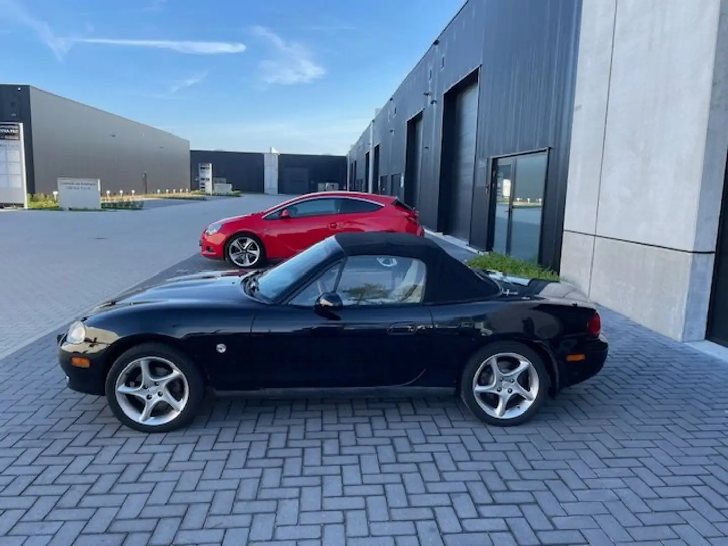 Mazda MX-5 MX-5 1.6i 16V NB Facelift Memories Edition Noir - 1