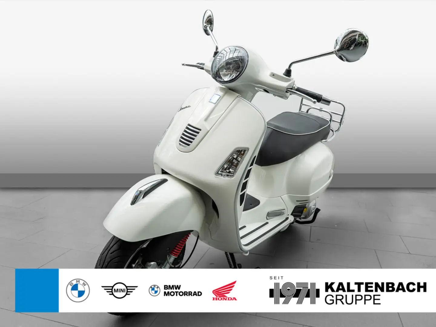 Vespa GTS 125 Super Weiß - 1