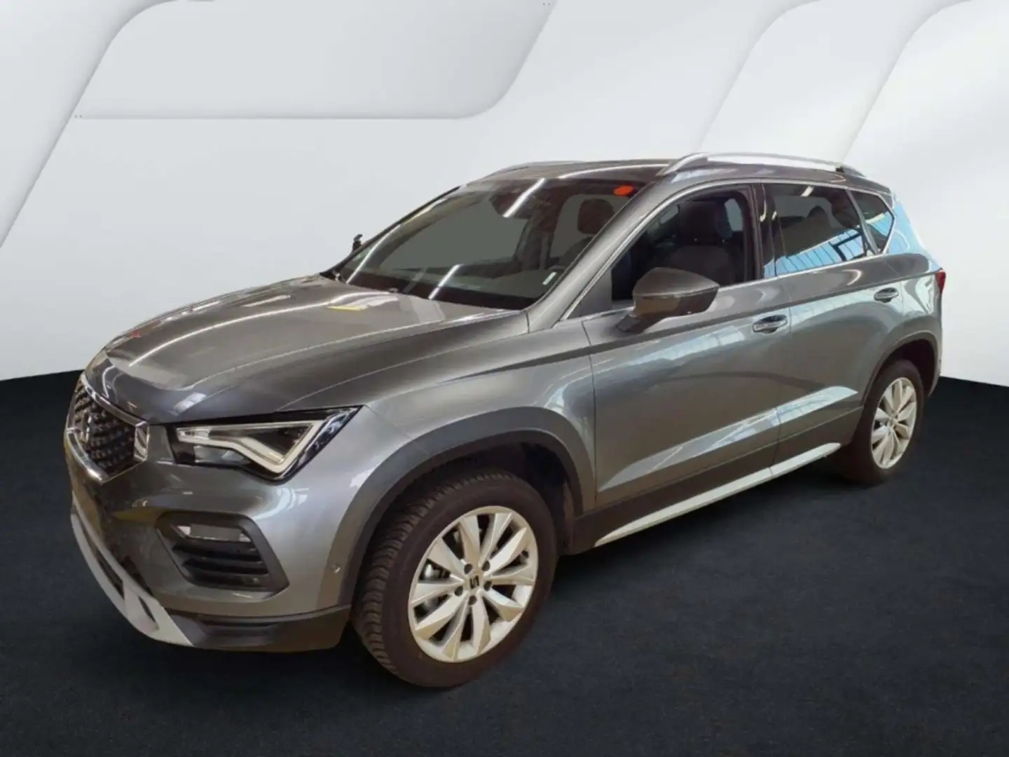 SEAT Ateca 1.5 TSI DSG Xperience NAV/ACC/RFK/VIRTUAL Grau - 2
