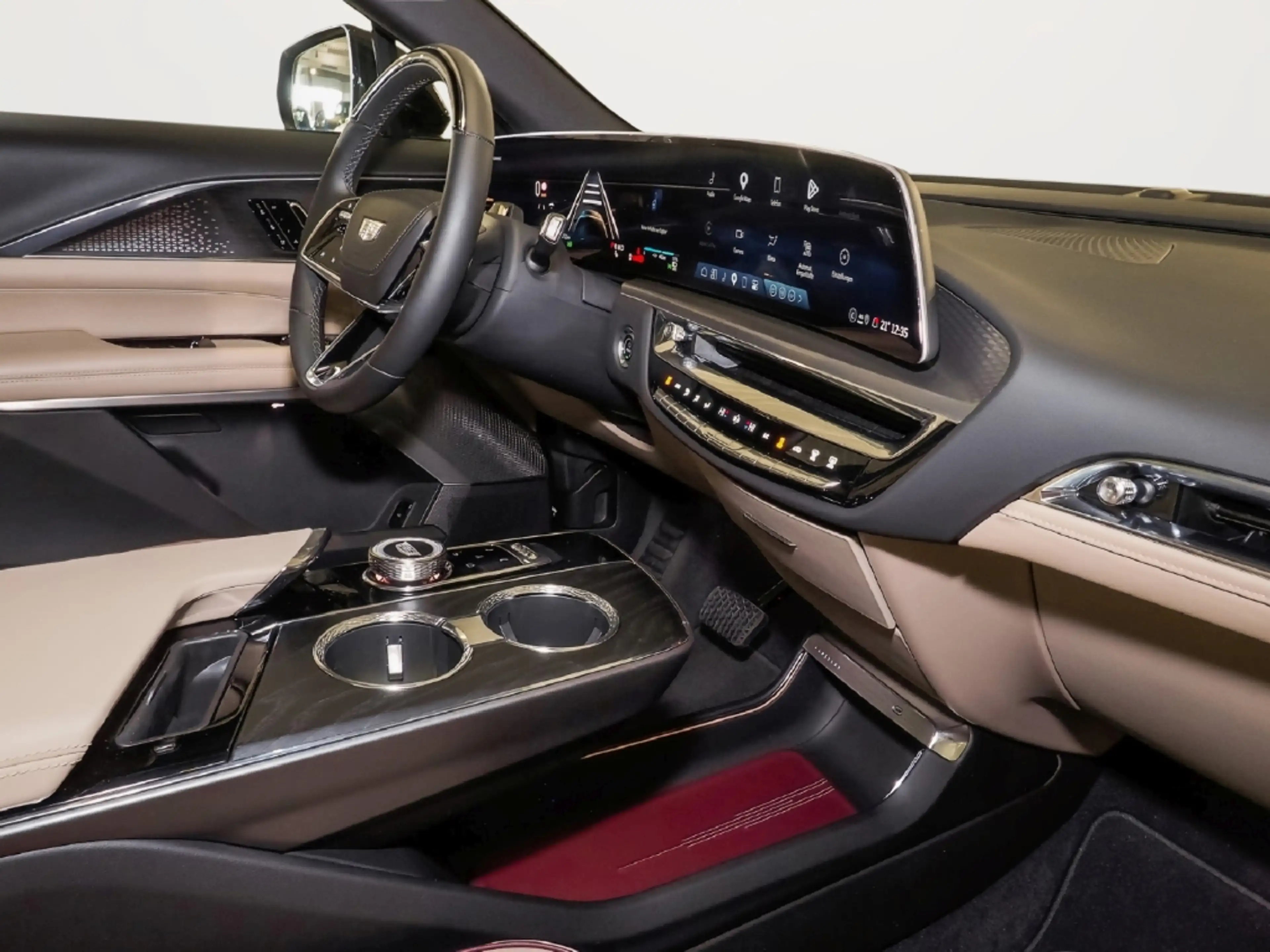 Cadillac Lyriq Sport AWD Voll Pano Leder-beige — photo 11