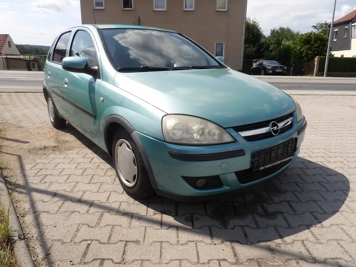 Opel Corsa 1.2 16V Cosmo, Klima, 5-Türer, HU-AU NEU Vert - 1