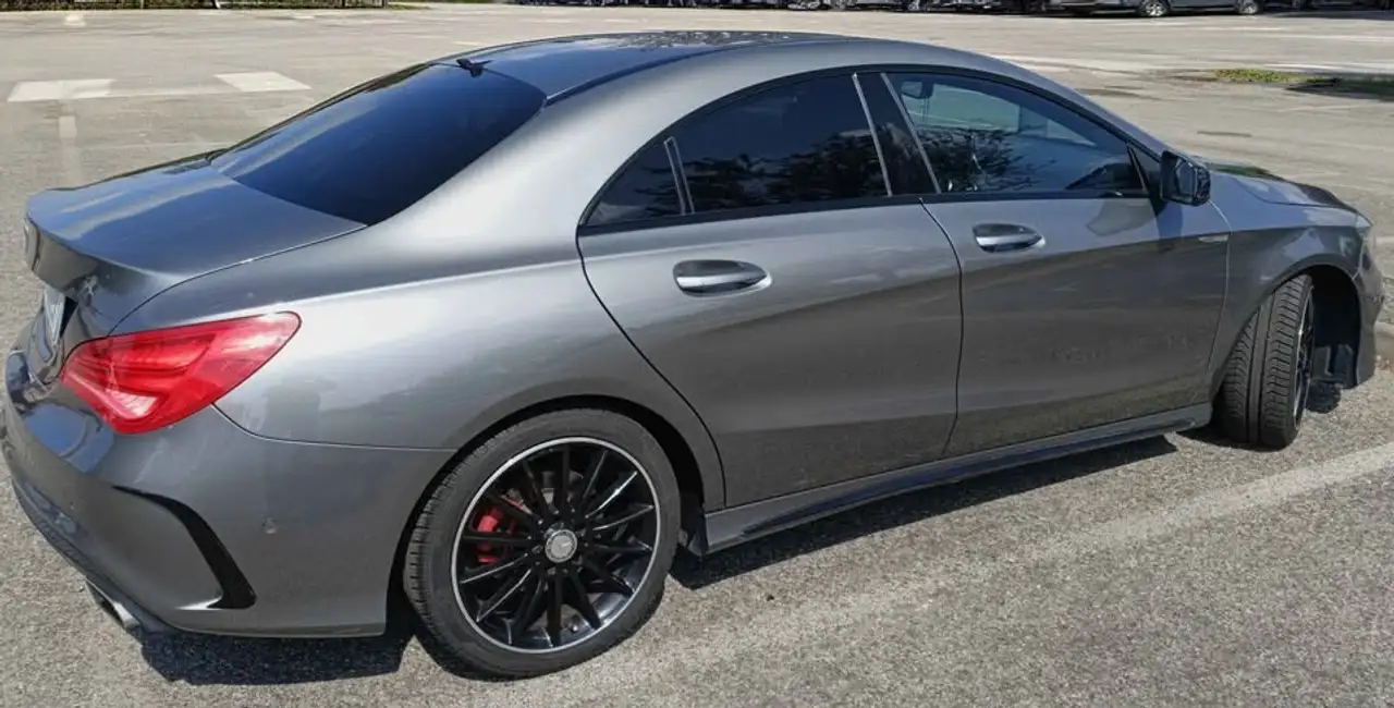 Mercedes-Benz CLA 200