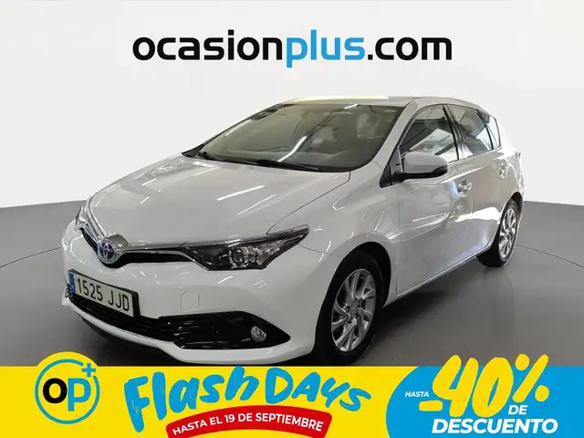 Toyota Auris hybrid 140H Active