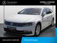 Volkswagen Passat Variant 1.4 TSI R-LINE+HIGHTLINE+PANO+LED Wit - thumbnail 1