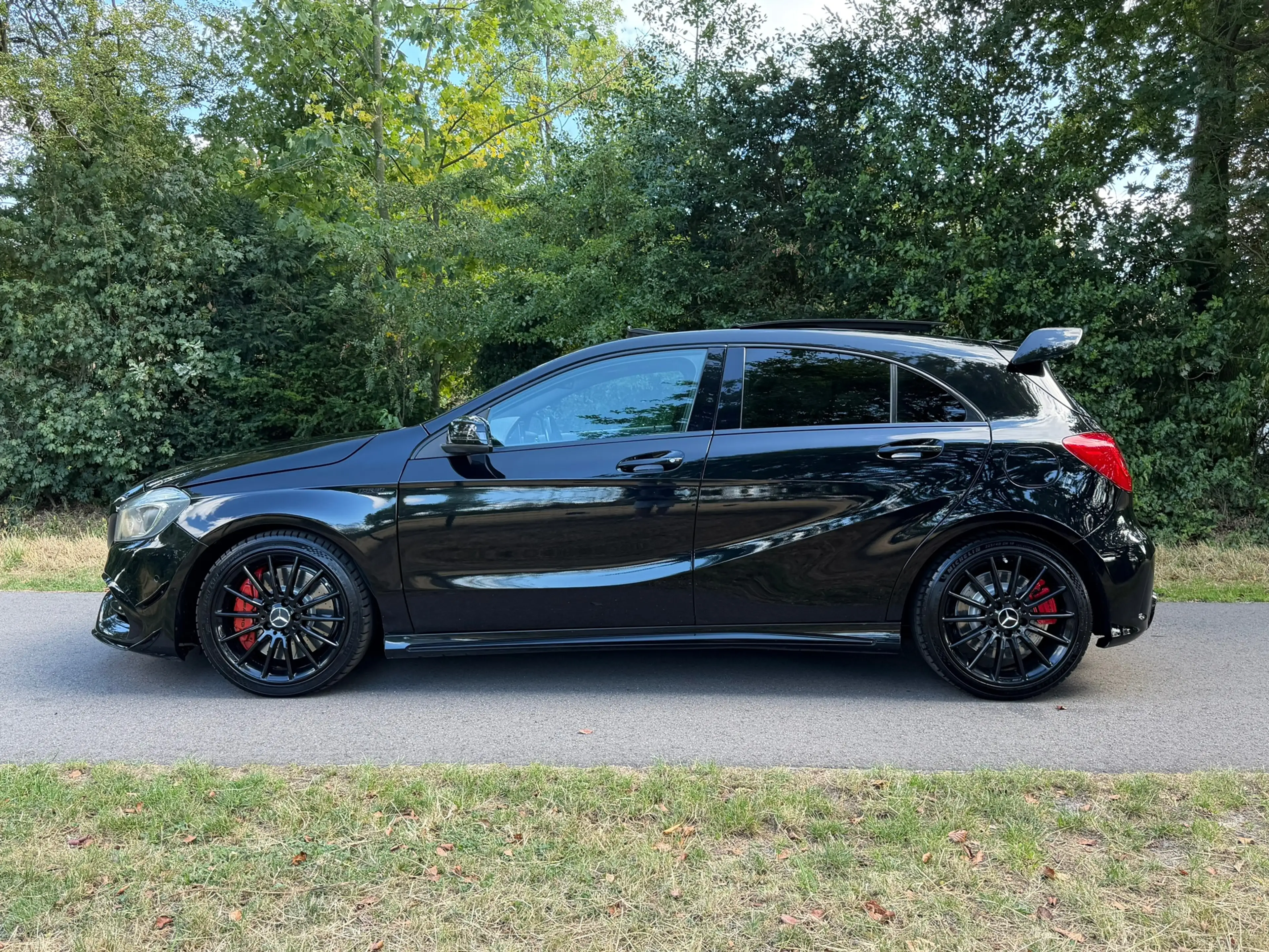 Mercedes-Benz A 45 AMG 4MATIC | Pano + Harman/kardon + Spoiler Nu € 19.97 — photo 13