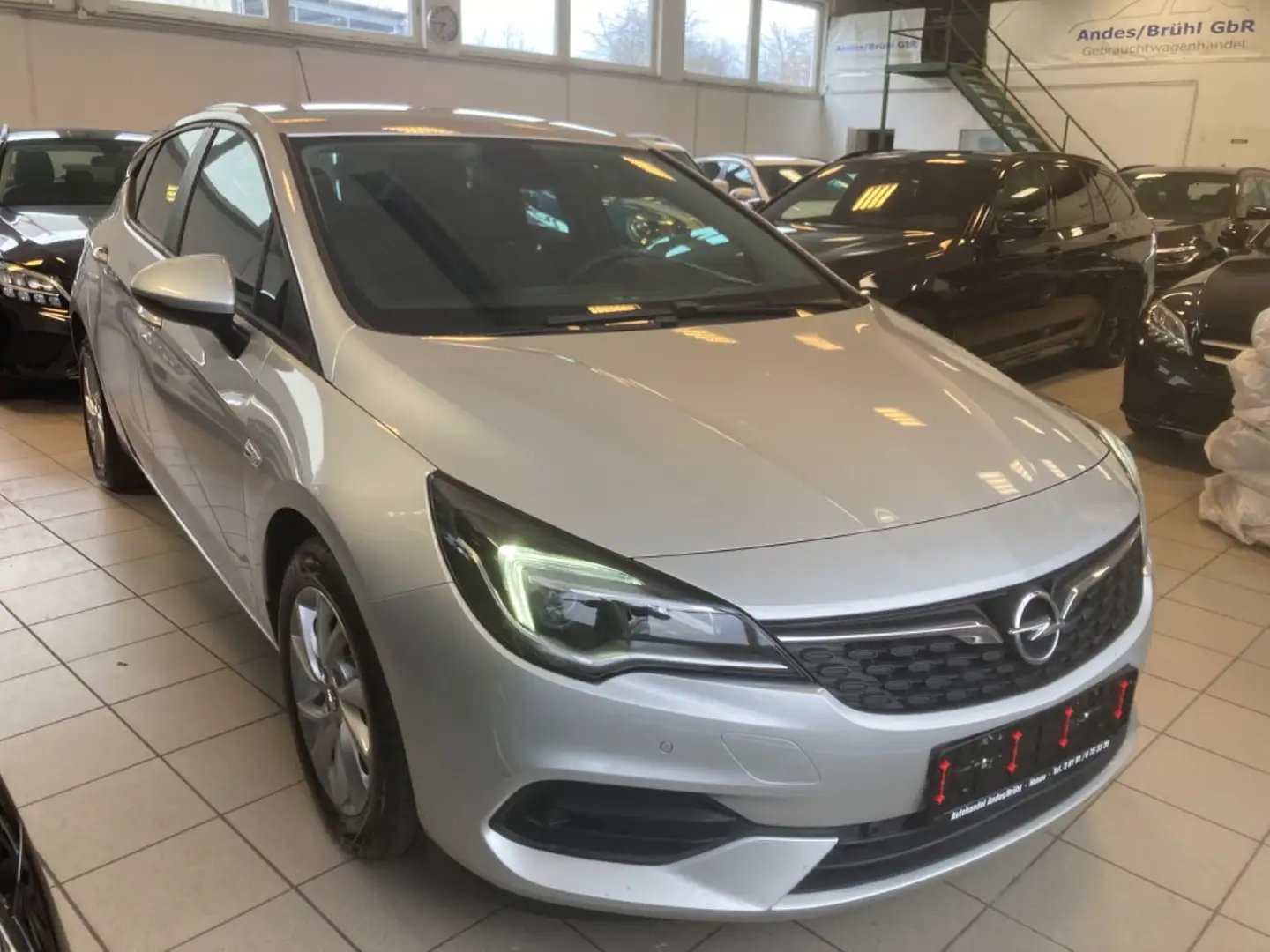 Opel Astra K  Edition 1.5CDTI  Navi Shz Lenkradhz Silber - 1