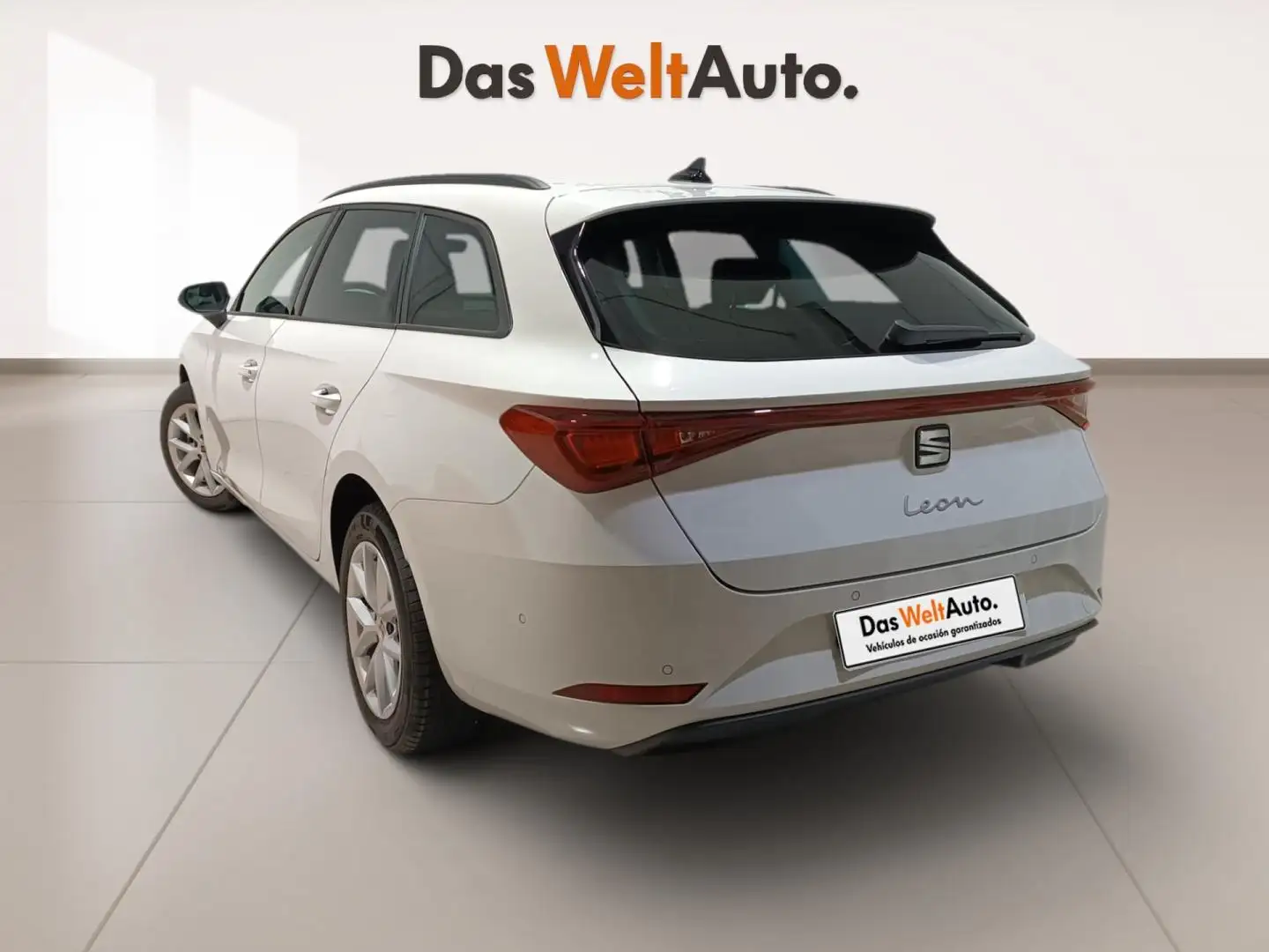 SEAT Leon 1.5 TSI S&S Style Special Edition 150 Blanco - 2