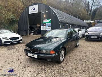 (E39) 535i 3.5 i V8 235cv BVA Luxe