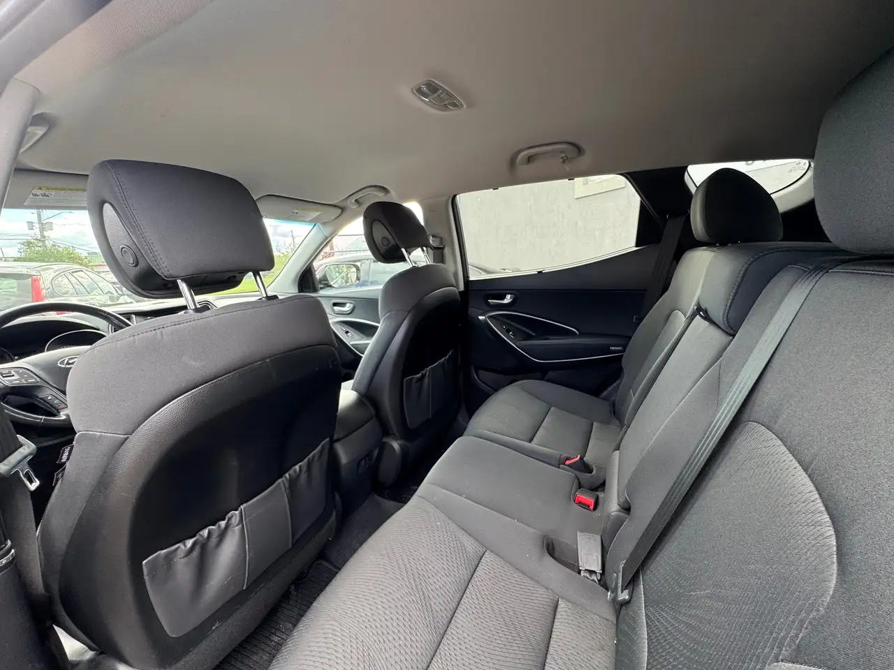Hyundai SANTA FE photo Hyundai SANTA FE