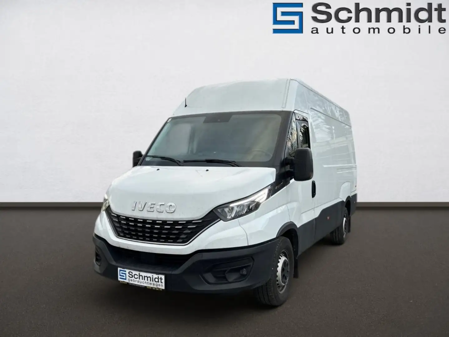 Iveco Daily 35S18HA8V/P 3520 HD Weiß - 1