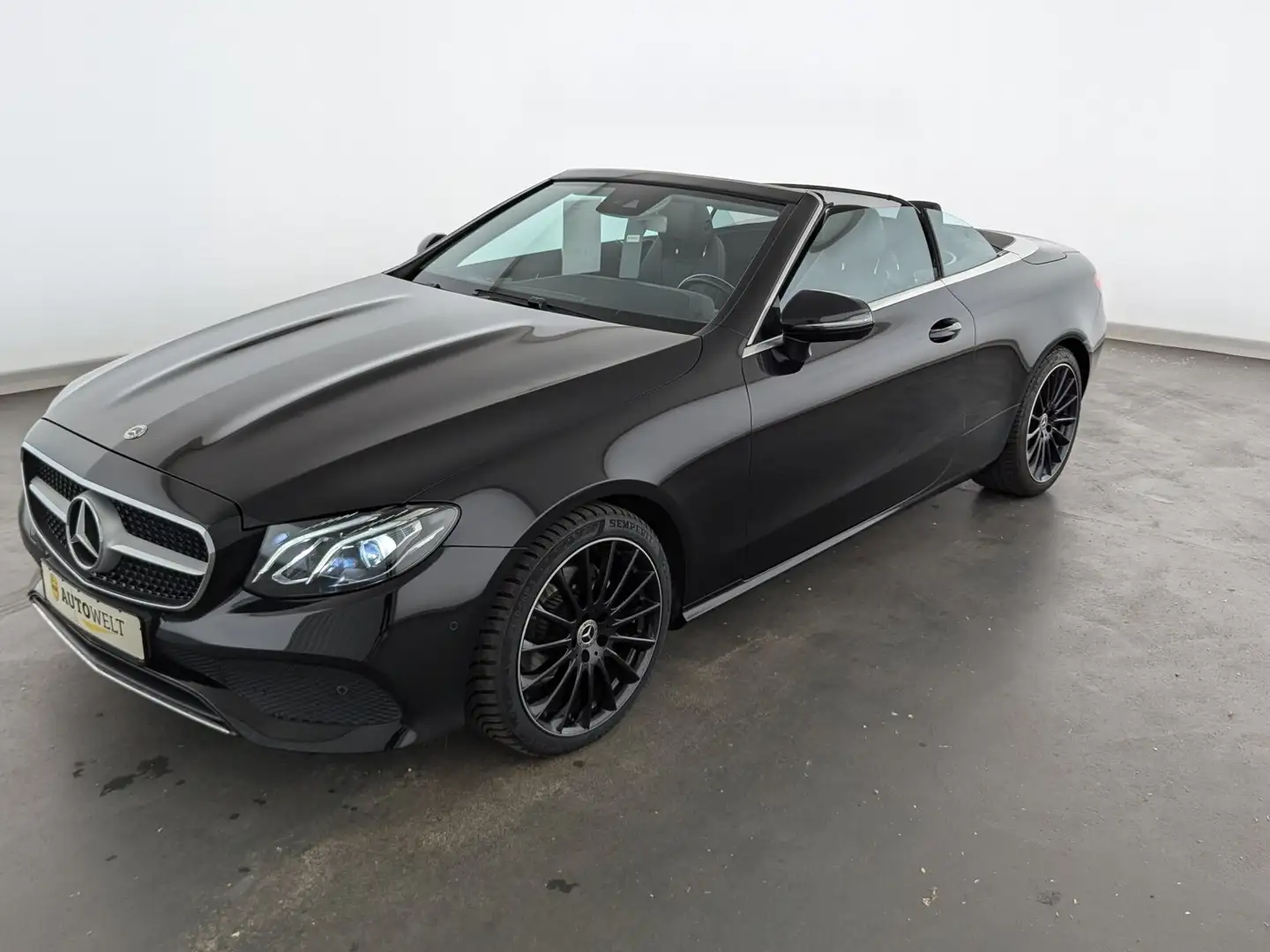 Mercedes-Benz E 200 E 200 Avantgarde LED+NAVI+AIRSCARRF+LEDER+SHZ+ Noir - 2