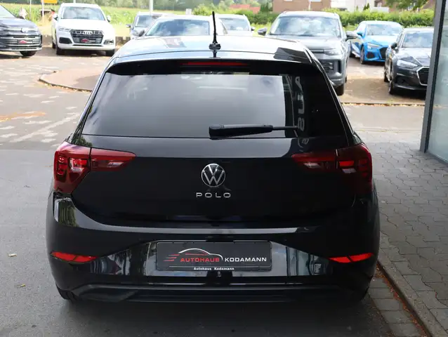Volkswagen Polo view 9