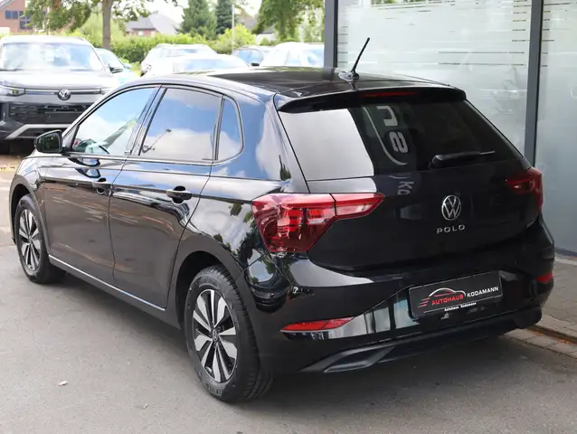 Volkswagen Polo view 7