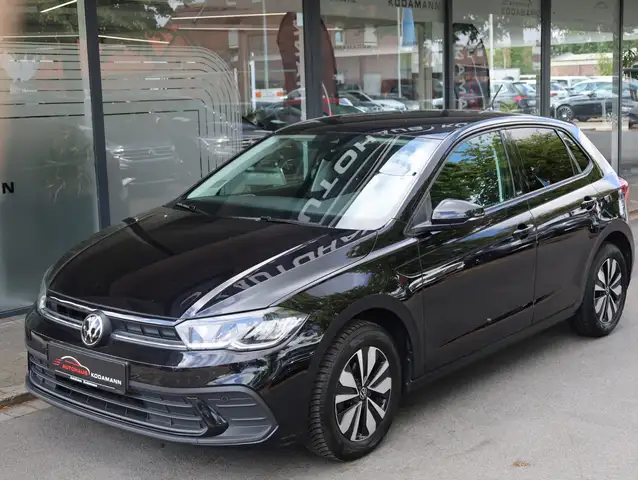 Volkswagen Polo view 5