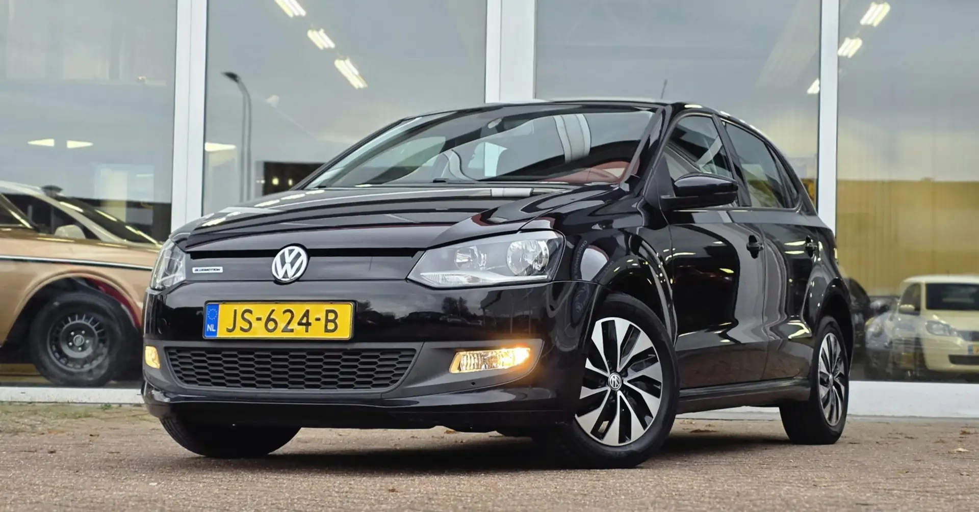 Volkswagen Polo 1.0i BlueMotion 95pk 100% Onderhouden Navigatie 5- Noir - 1