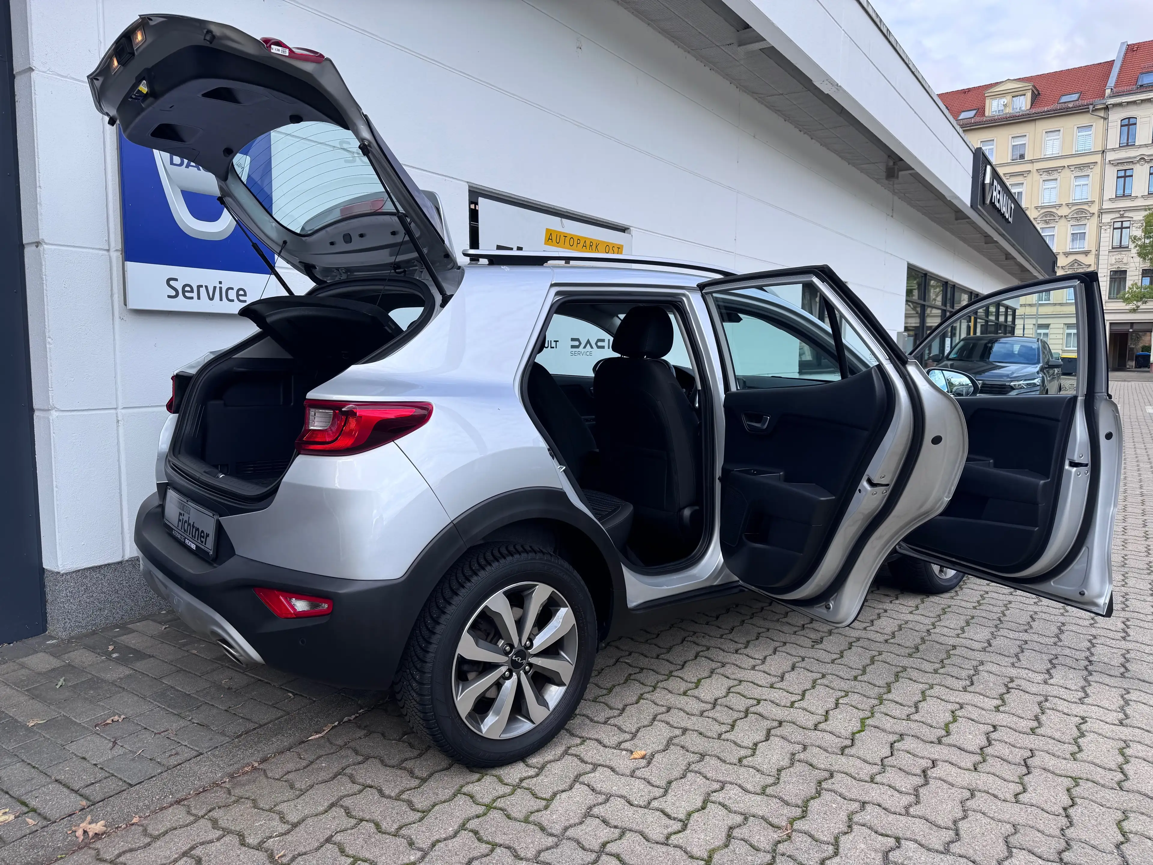 Kia Stonic Vision Sitzheizung Lenkradheizung — photo 4