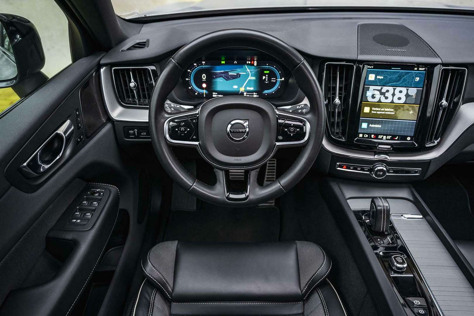 Volvo XC60 R-Design 2.0 Recharge T8 AWD - 2021 - Joinsteer - #37
