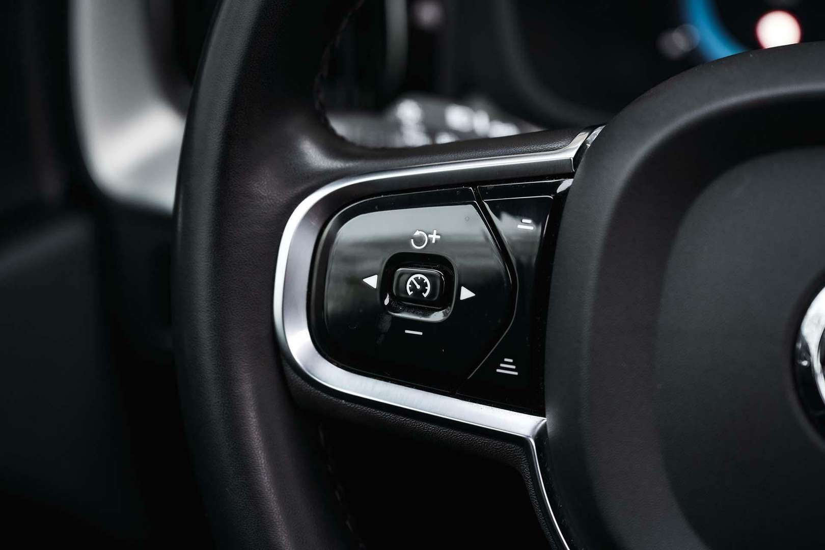 Volvo XC60 R-Design 2.0 Recharge T8 AWD - 2021 - Joinsteer - #34