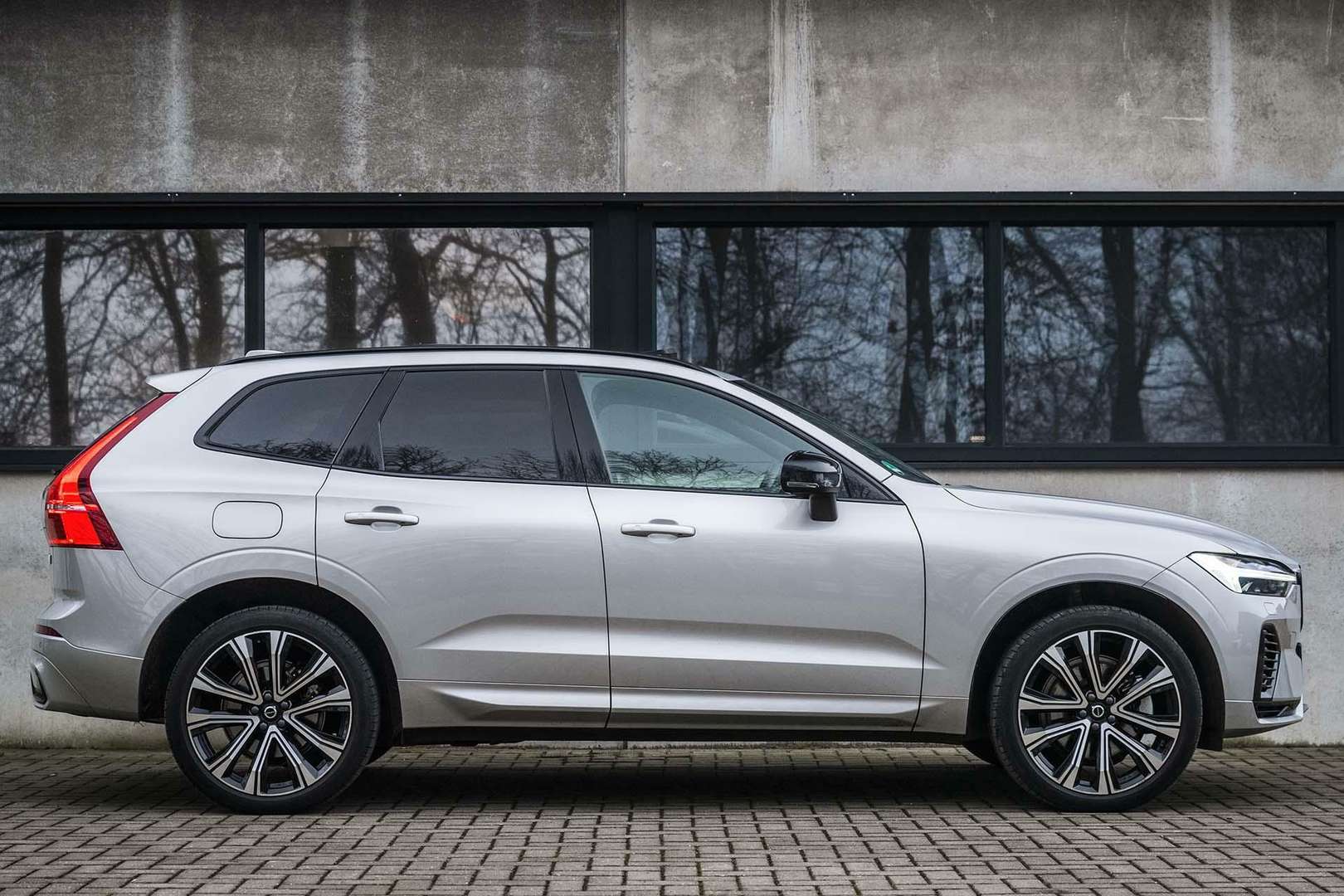 Volvo XC60 R-Design 2.0 Recharge T8 AWD - 2021 - Joinsteer - #4