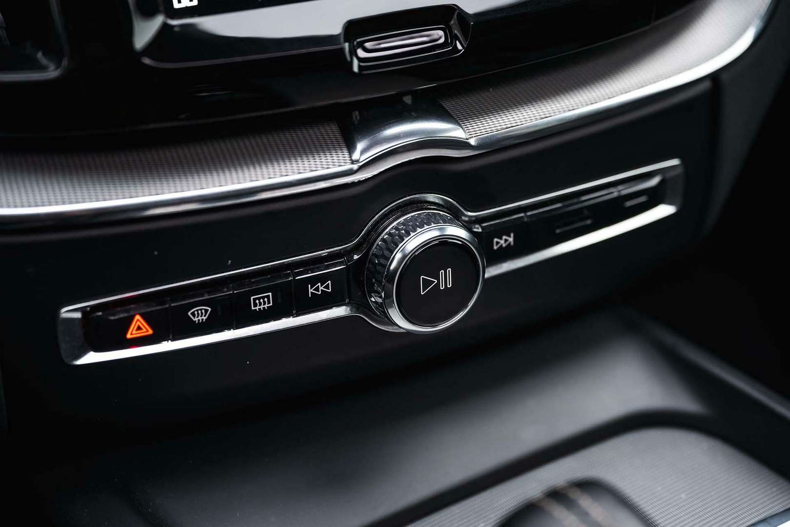 Volvo XC60 R-Design 2.0 Recharge T8 AWD - 2021 - Joinsteer - #27