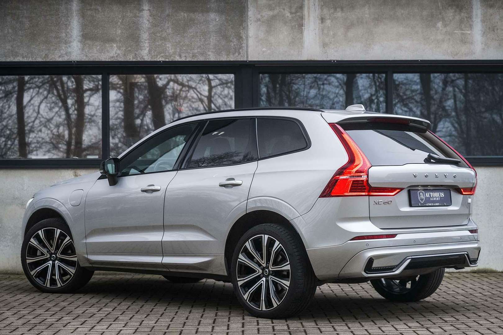 Volvo XC60 R-Design 2.0 Recharge T8 AWD - 2021 - Joinsteer - #9