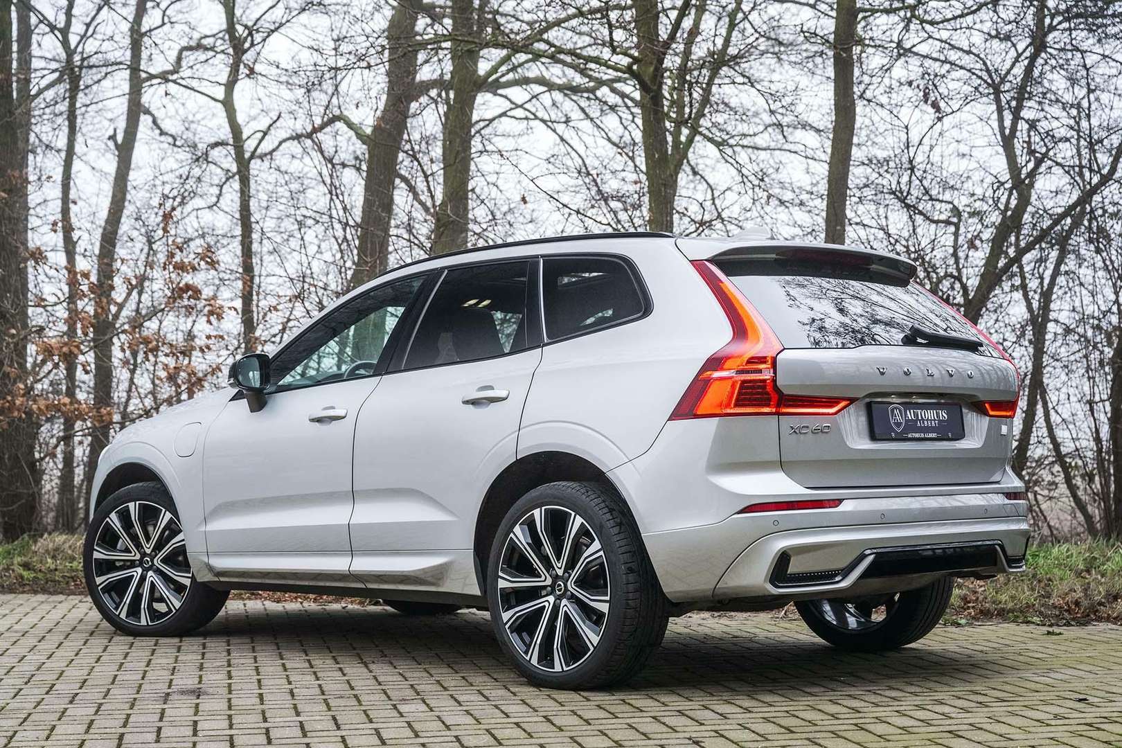 Volvo XC60 R-Design 2.0 Recharge T8 AWD - 2021 - Joinsteer - #42