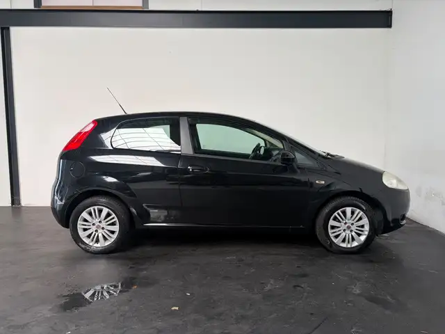 Fiat Grande Punto view 20