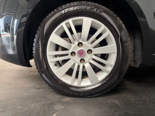 Fiat Grande Punto view 22