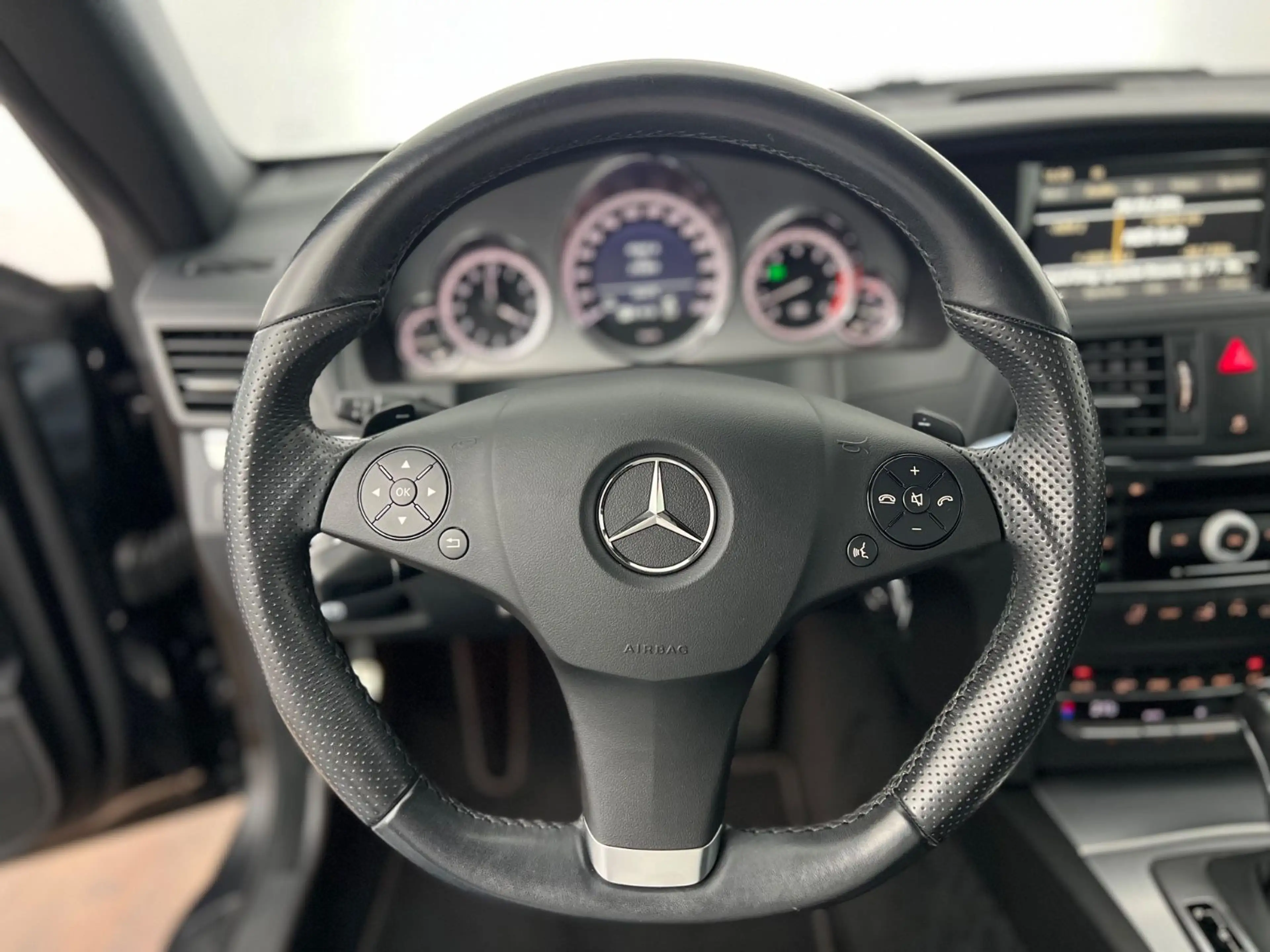 Mercedes-Benz E 350 CGI CABRIO/ AMG LINE/ BRABUS/ 292 PS/ — photo 15