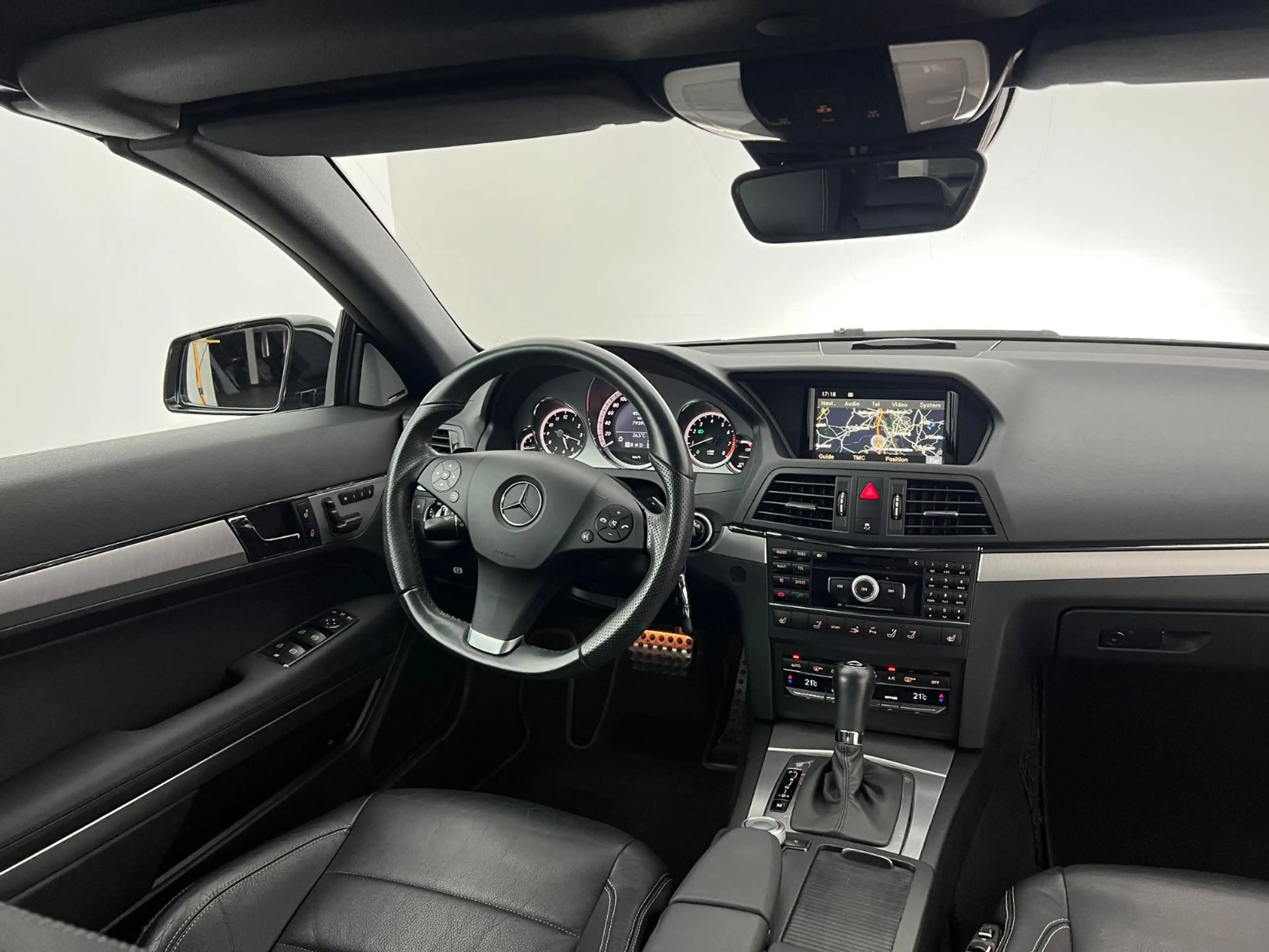 Mercedes-Benz E 350 CGI CABRIO/ AMG LINE/ BRABUS/ 292 PS/ — photo 36