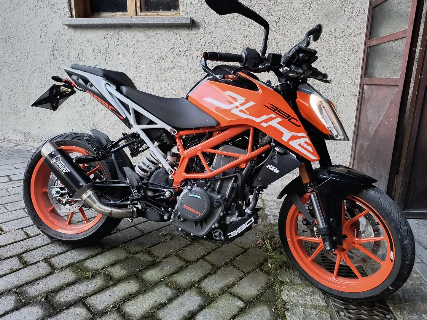 KTM 390 Duke Portocaliu - 1