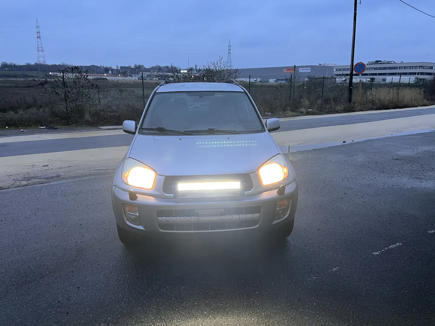 Toyota RAV 4 2.0 4X4 VVTI  UNIQUEMENT POUR EXPORT AFRIQUE Silber - 2