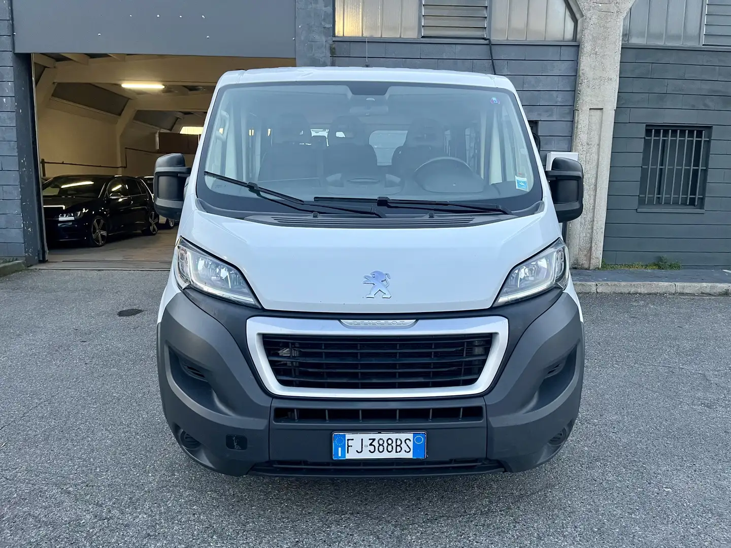 Peugeot Boxer 2.0 Blue Hdi Kombi 9 Posti Euro 6 - 2