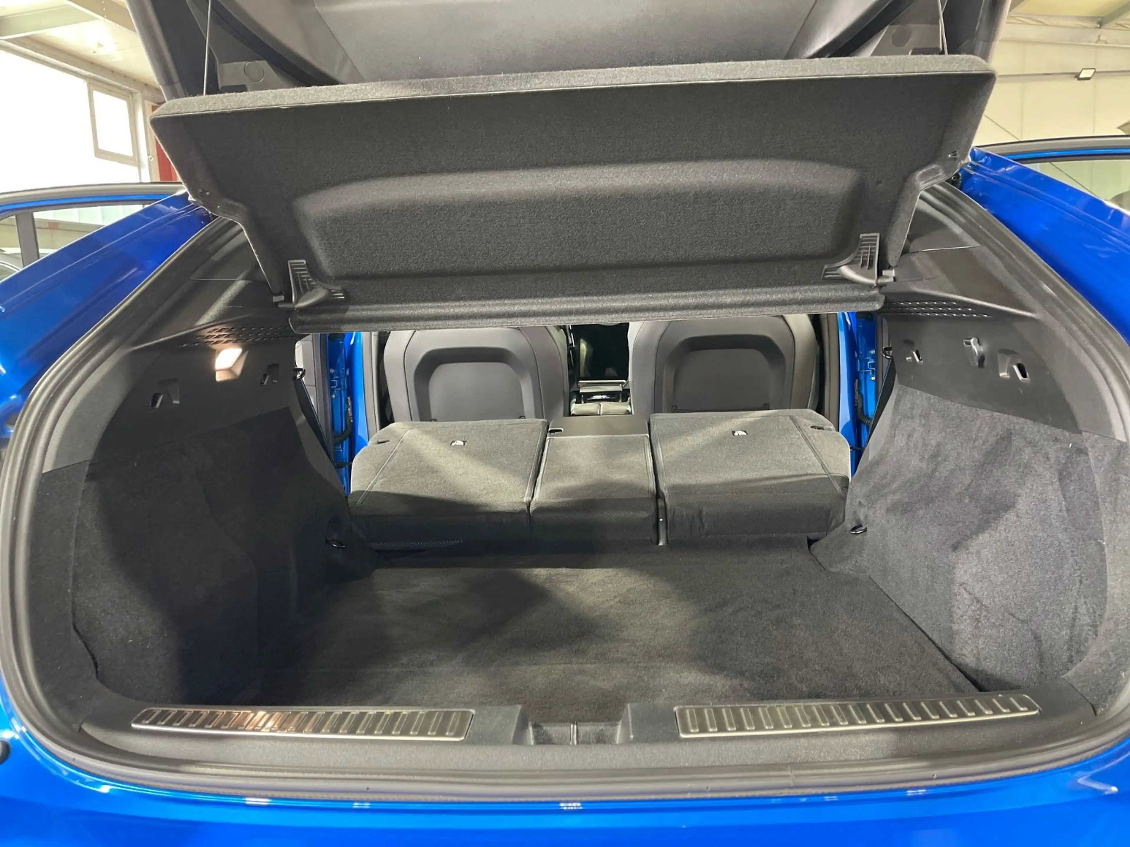 Renault Rafale 200 E-Tech Full Hybrid Esprit Alpine — photo 14