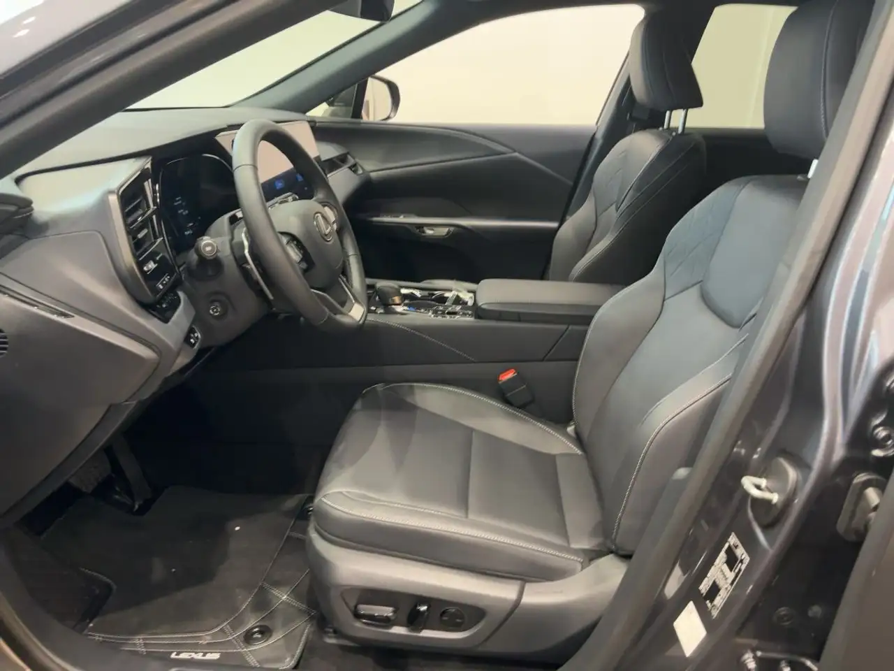 Lexus RX 450h RX 450 h+ E-FOUR F SPORT Design 8