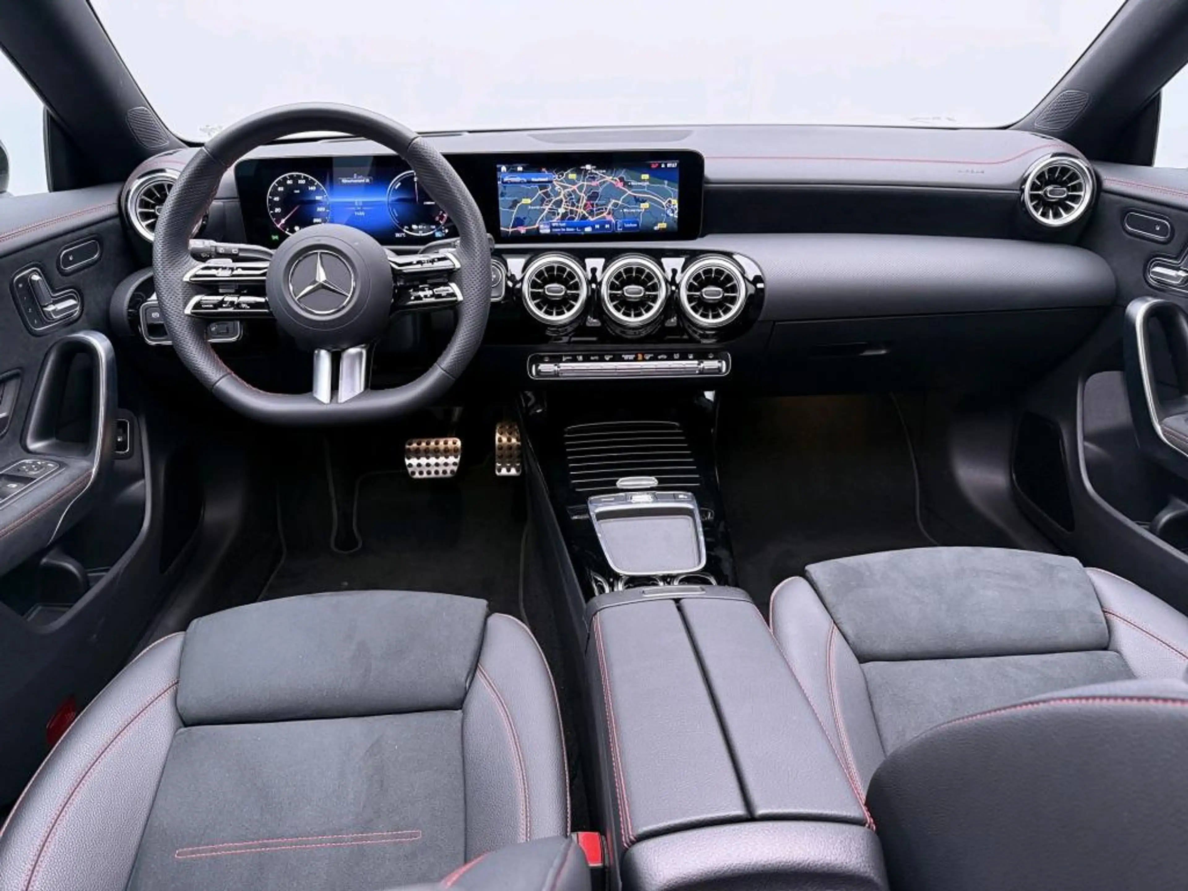 Mercedes-Benz CLA 250 Shooting Brake e Business Solution AMG AMG Line | — photo 6