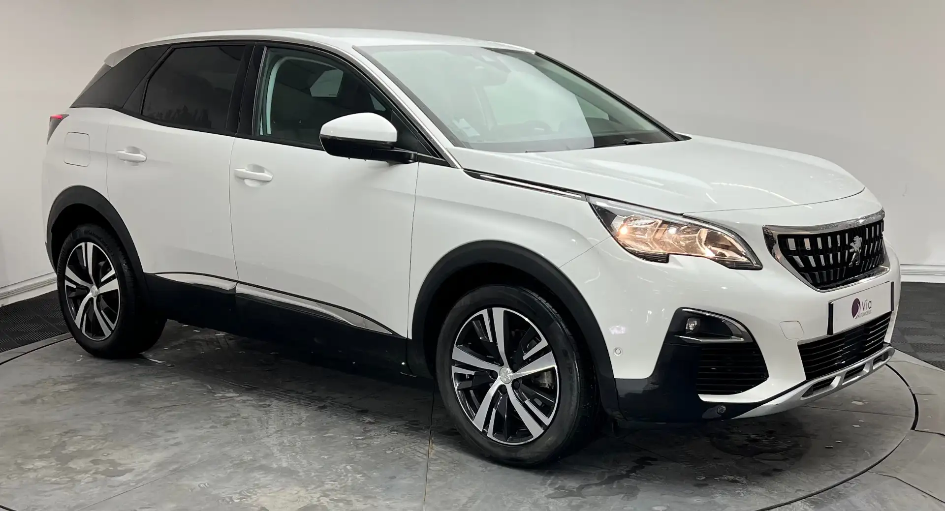 Peugeot 3008 BlueHDi 130ch S\u0026amp;S EAT8 Allure Blanc - 2