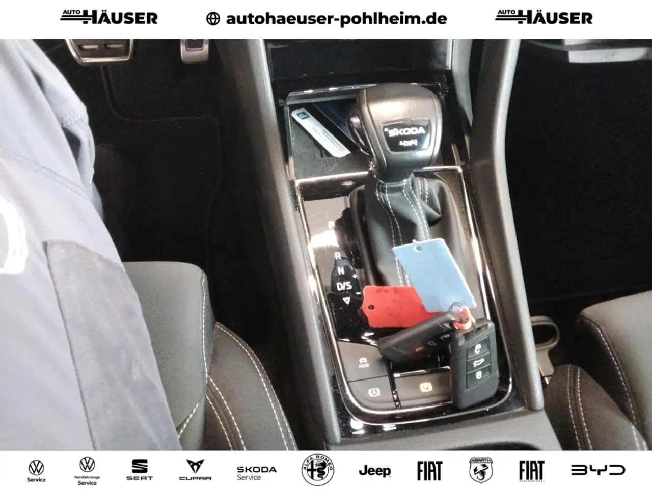 Skoda Karoq Sportline 2.0 TDI DSG 4x4 AHK EL. HECKKL. ACC NAVI, миниатюра 9