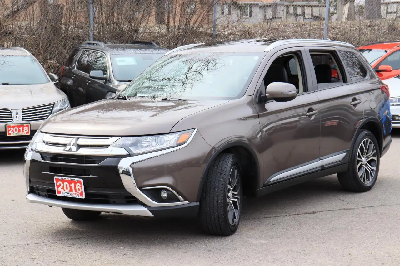 Mitsubishi Outlander снимка Mitsubishi Outlander