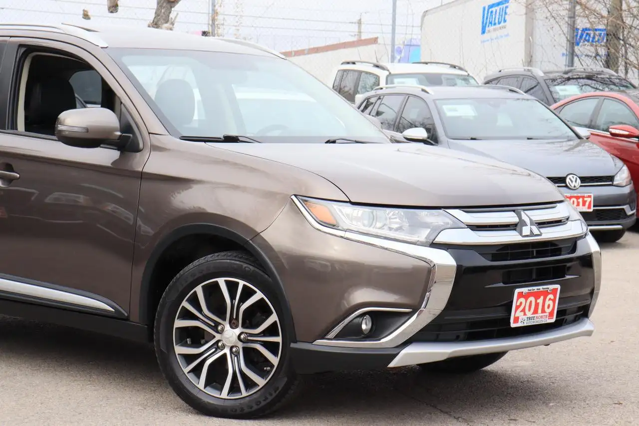 Mitsubishi Outlander снимка Mitsubishi Outlander