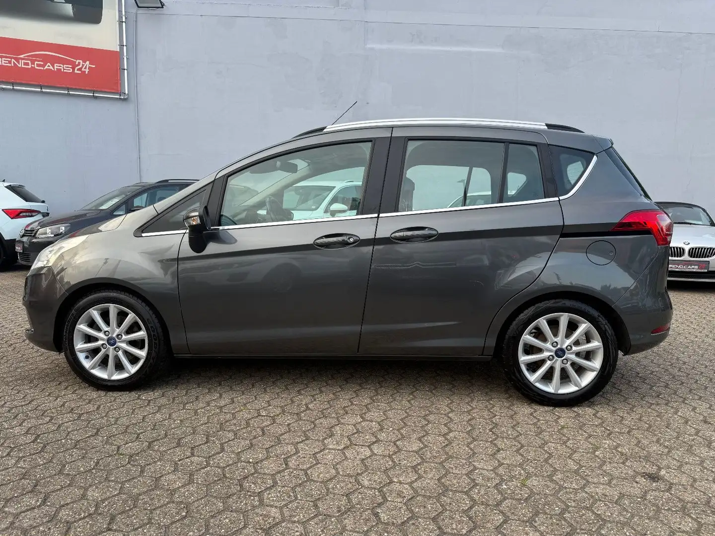 Ford B-Max B-MAX Titanium Schwarz - 2